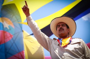 CANDIDATO-PRESIDENCIAL-NICOLAS-MADURO-EN-CONCENTRACION-EN-SAN-CARLOS-Cojedes20130404Fotos-Jose_-Carlos-Go_mez0008